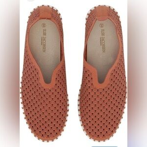 Ilse Jacobsen Tulip Shoes in Camelia Color Size 7.5-8 Like New